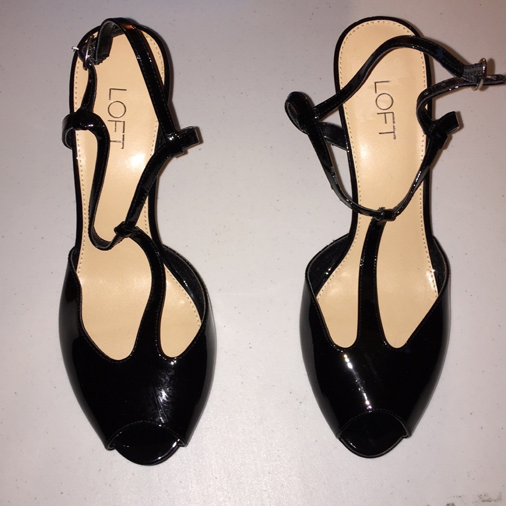 Black LOFT Heels - Size 7.5